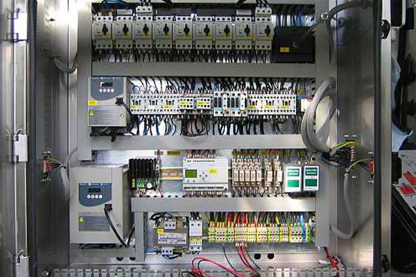 impianti-elettrici-civili-e-industriali